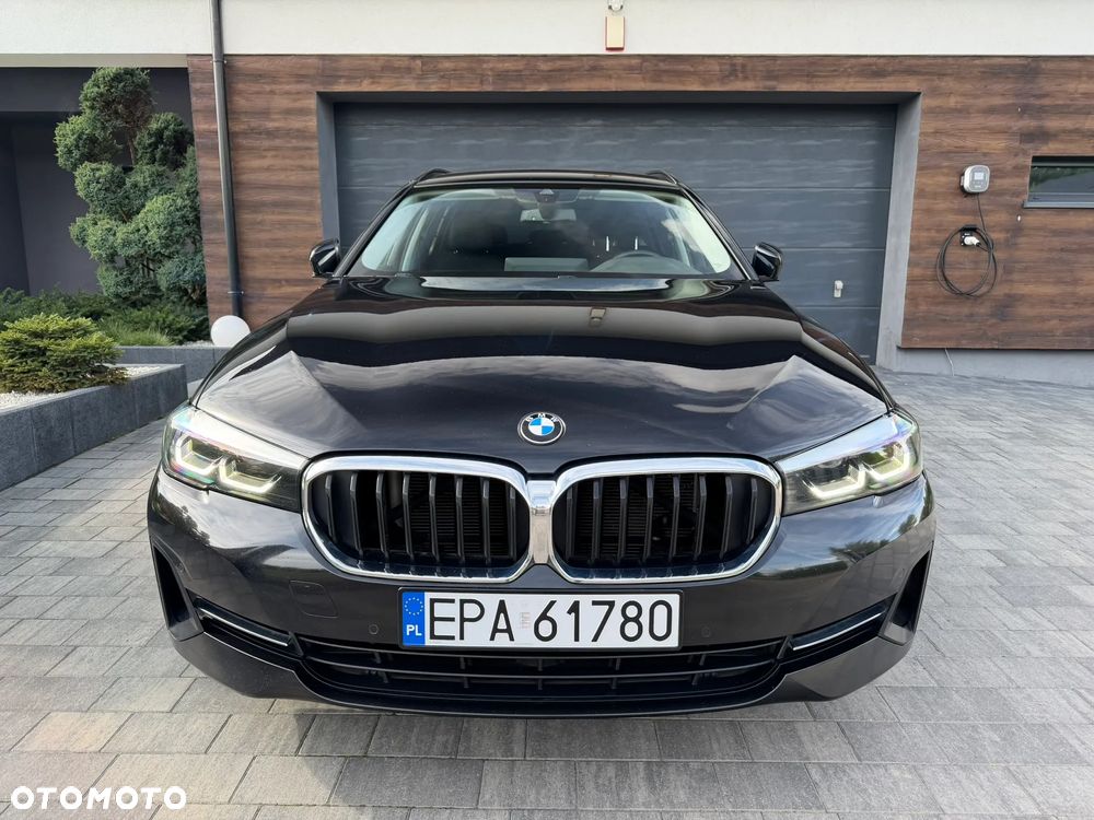 BMW Seria 5 520d mHEV - 1