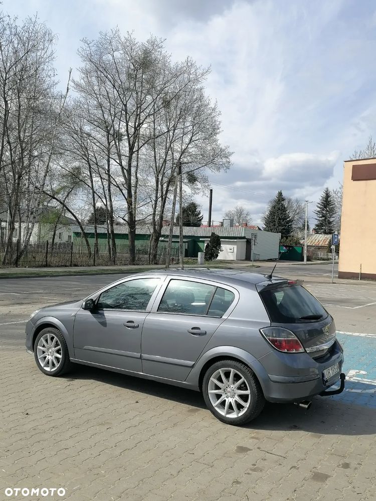 Opel Astra 1.9 CDTI Elegance - 5