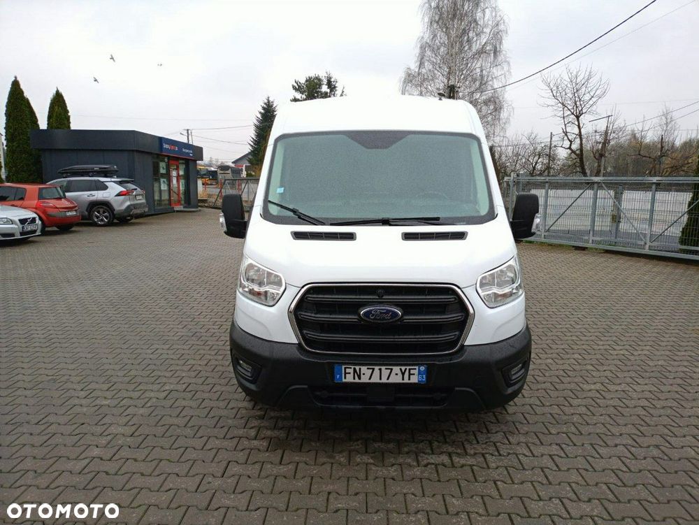 Ford Transit - 12