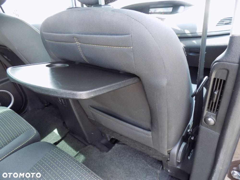 Renault Scenic - 15
