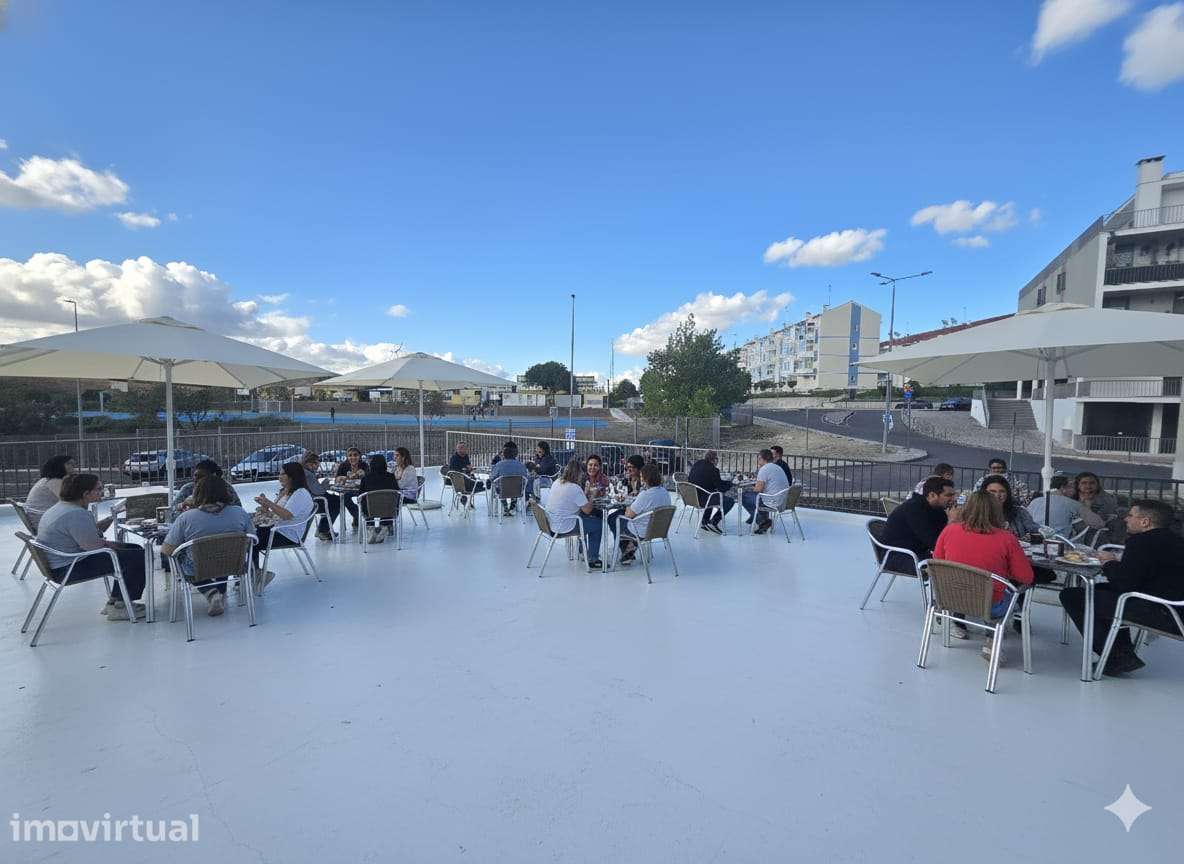 Loja  armazém garagem ideal  apartamentos comércio logística Azambuja - Grande imagem: 3/24