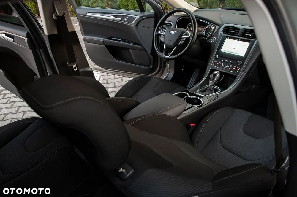 Ford Mondeo SW 1.5 EcoBoost Titanium - 23