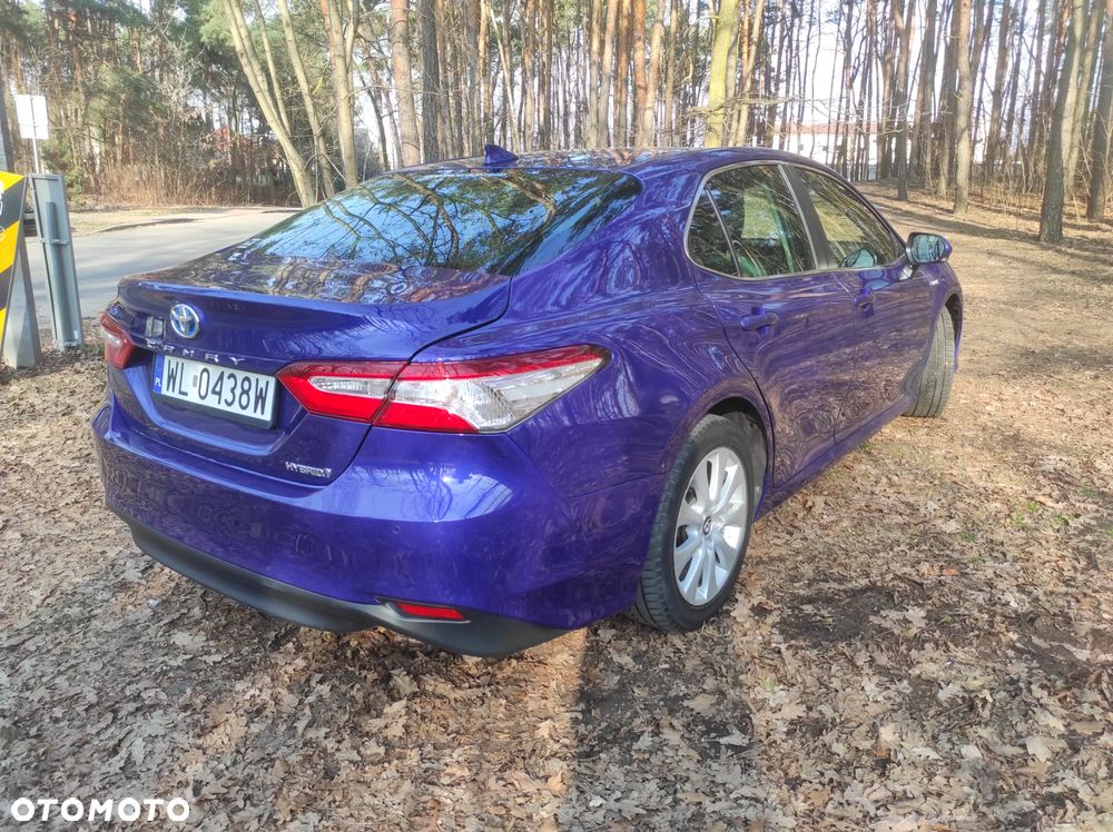 Toyota Camry 2.5 Hybrid Comfort CVT - 12