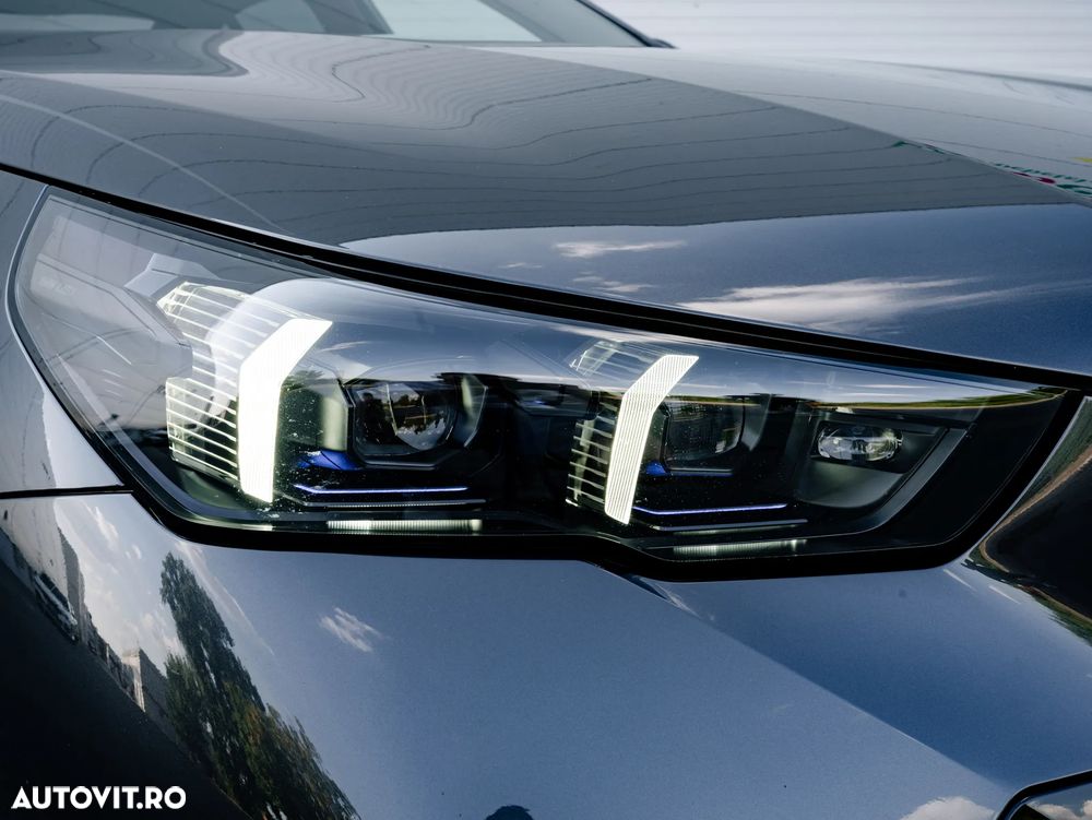 BMW 5 Series 2024 — imagine 27
