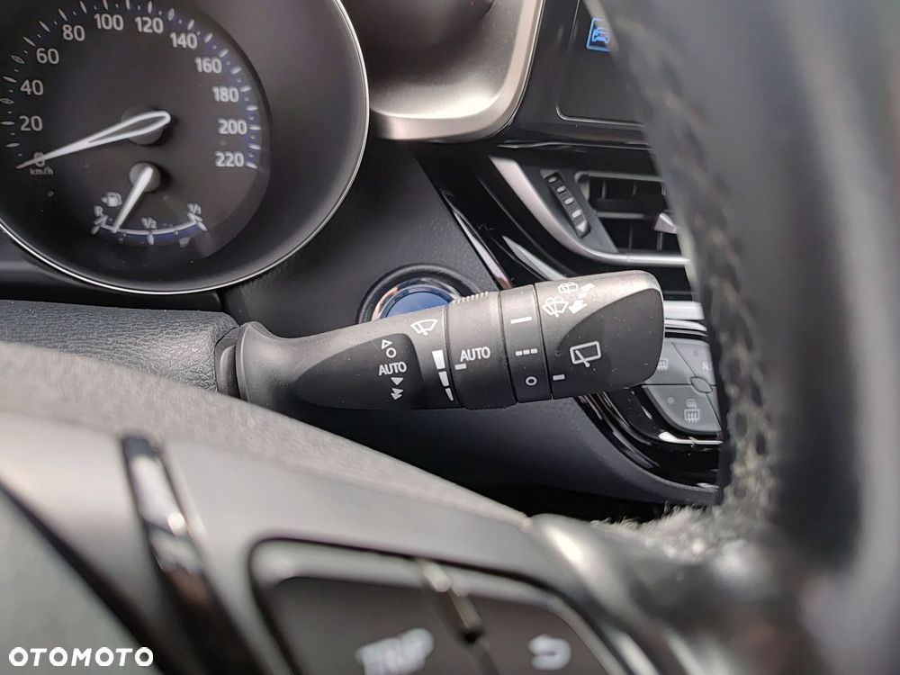 Toyota C-HR - 17