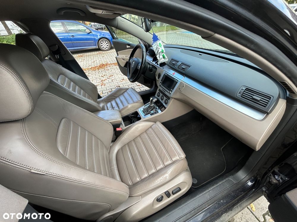 Volkswagen Passat 2.0 TDI DPF Highline DSG - 13