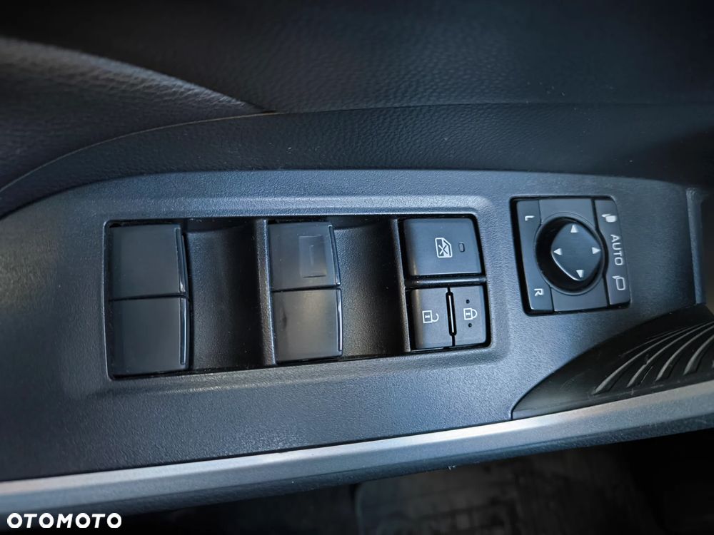 Toyota RAV4 2.5 Hybrid Comfort 4x2 - 18