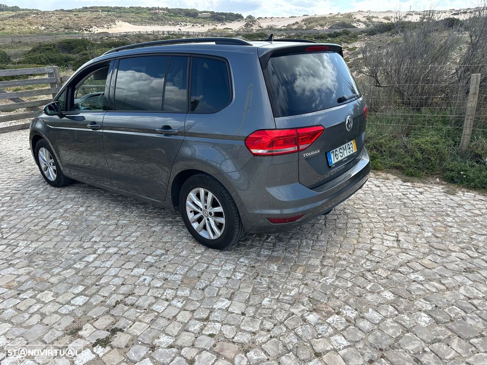 VW Touran 1.6 TDI Confortline - 12