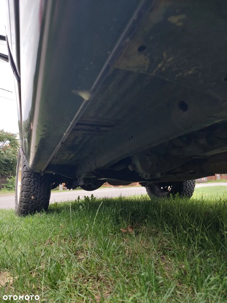 Jeep Grand Cherokee - 36