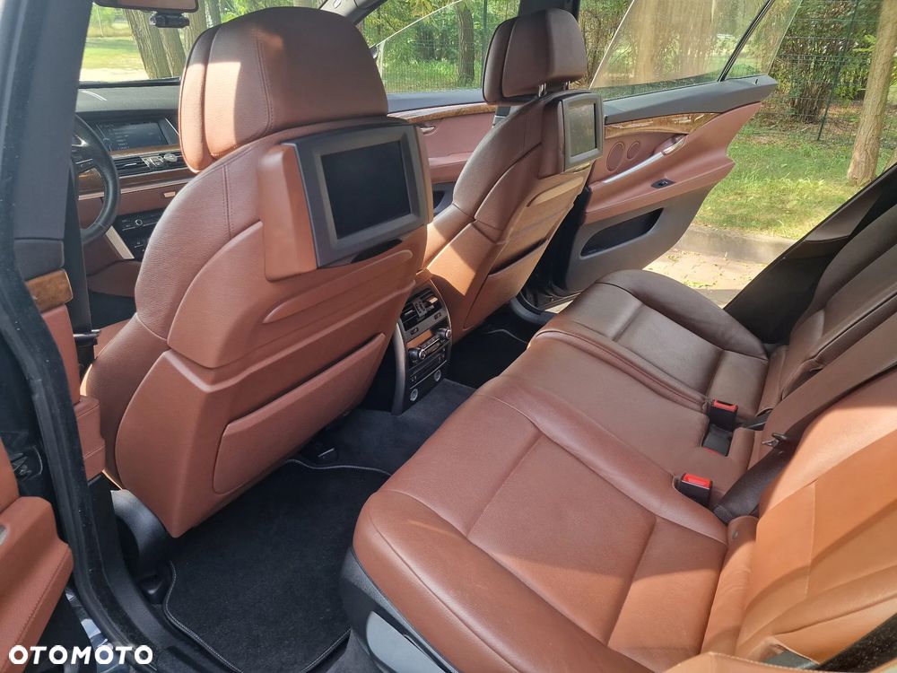 BMW Seria 5 - 13