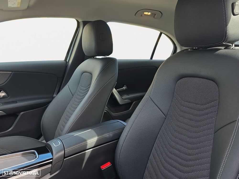 Mercedes-Benz A 250 e - 8