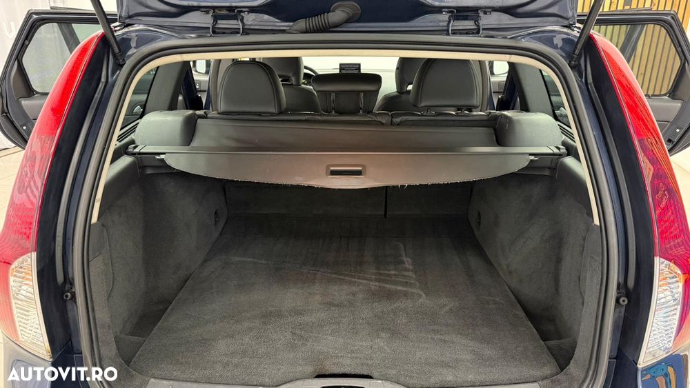 Volvo V50 DPF D2 RDesign Pro Edition - 16