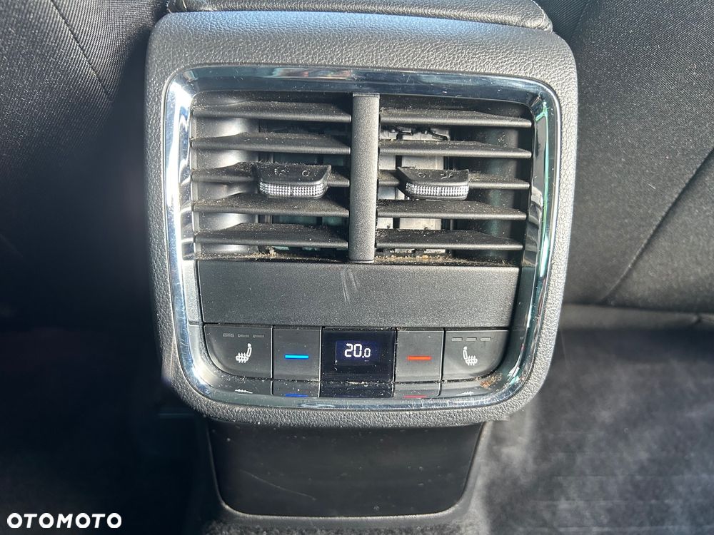 Volkswagen T-Roc 2.0 TDI SCR DPF 4Mot Premium DSG - 29