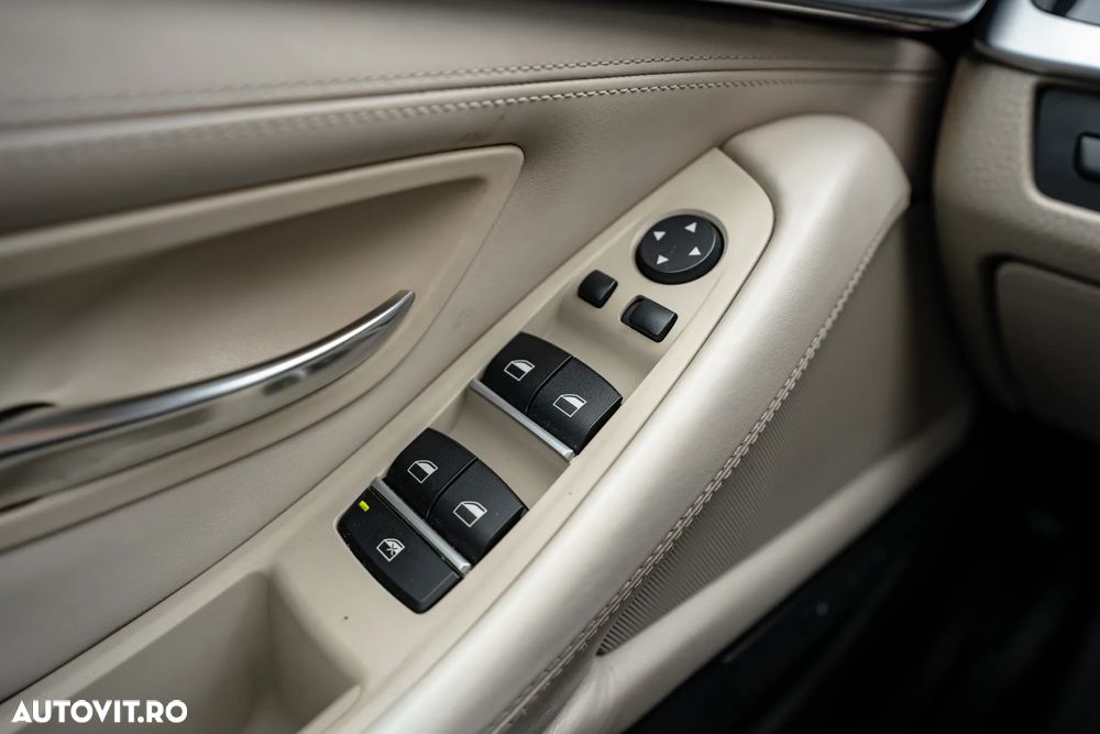 BMW Seria 5 530d xDrive - 10