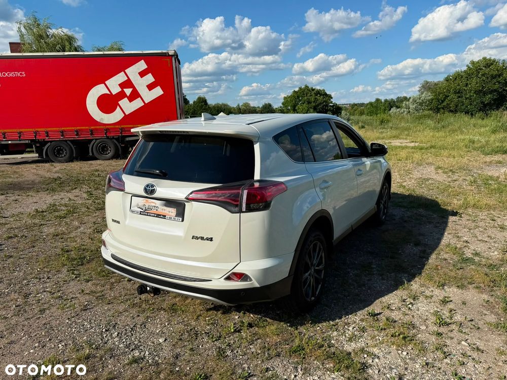 Toyota RAV4 2.0 D-4D 4x2 Start-Stop Comfort - 4