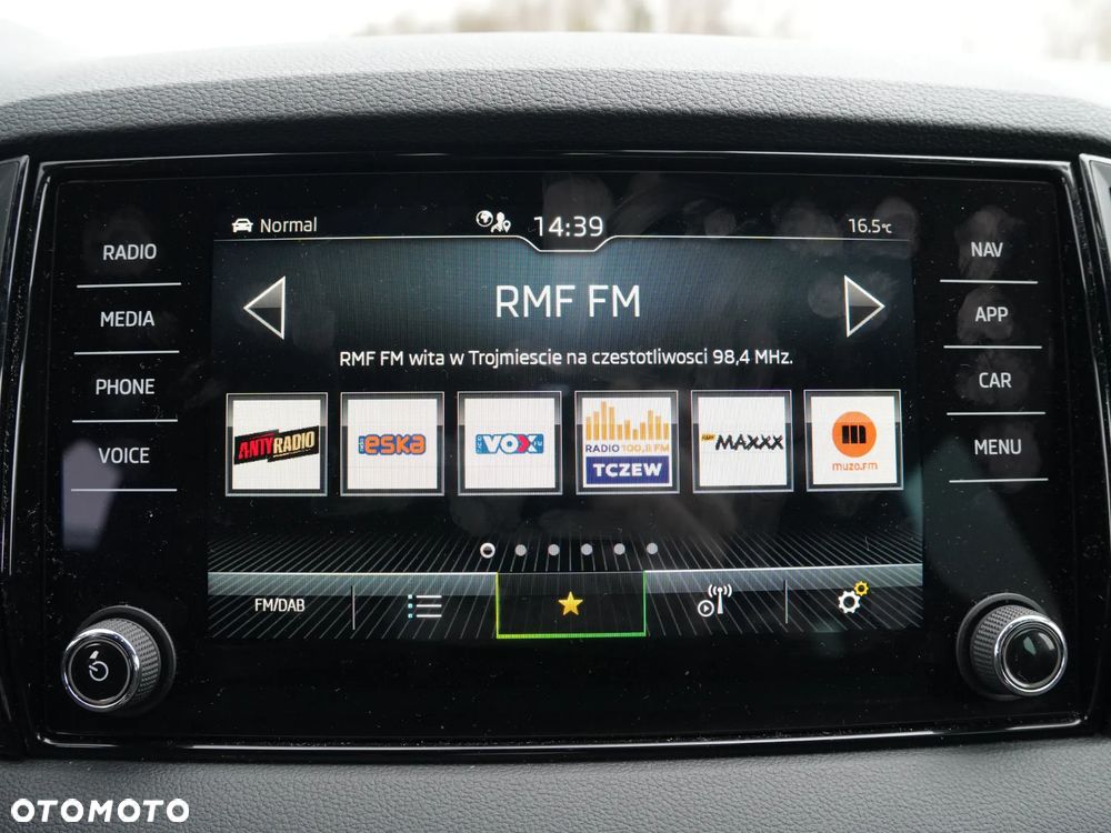 Skoda Karoq 1.5 TSI ACT Sportline DSG - 28