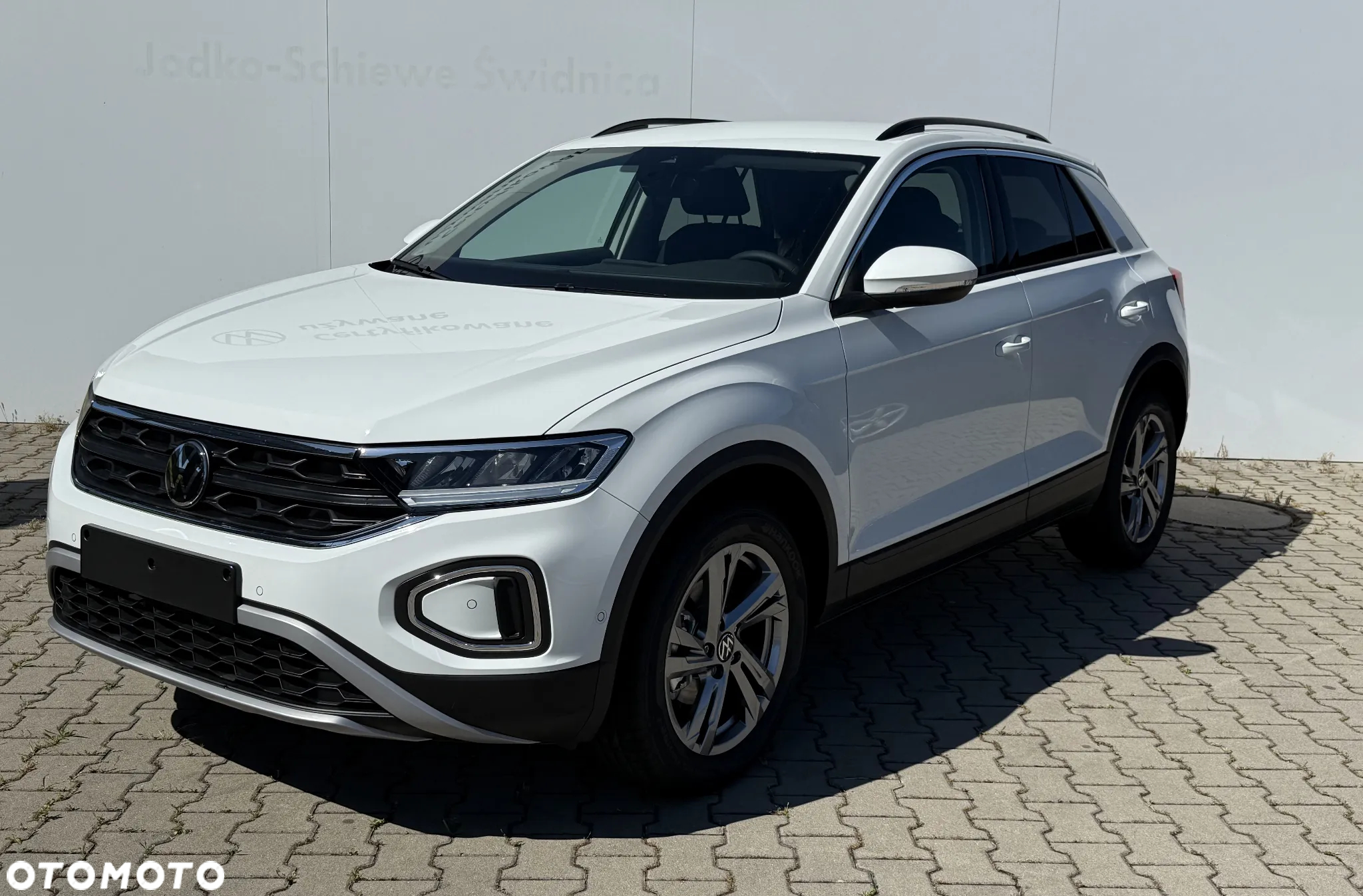 Volkswagen T-Roc 1.5 TSI Life Plus DSG - 5