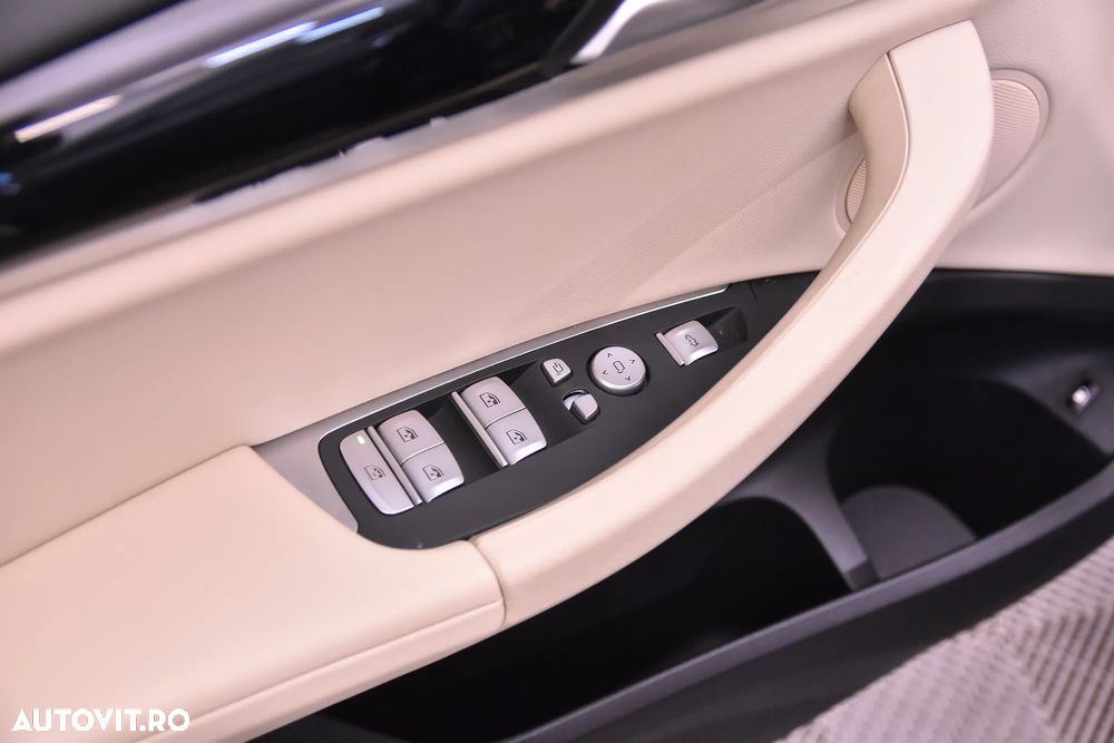 BMW X3 xDrive30e AT PHEV - 14