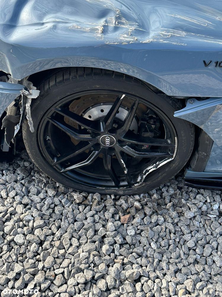 Audi R8 Coupé V10 RWD - 15