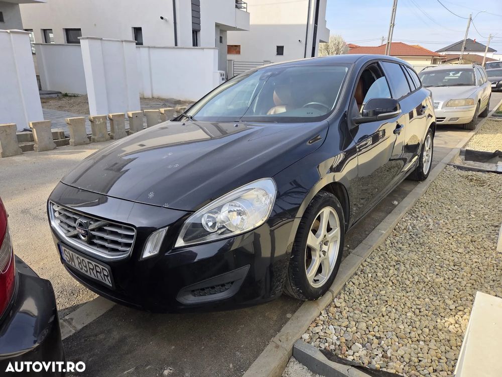 Volvo V60 DRIVe - 1