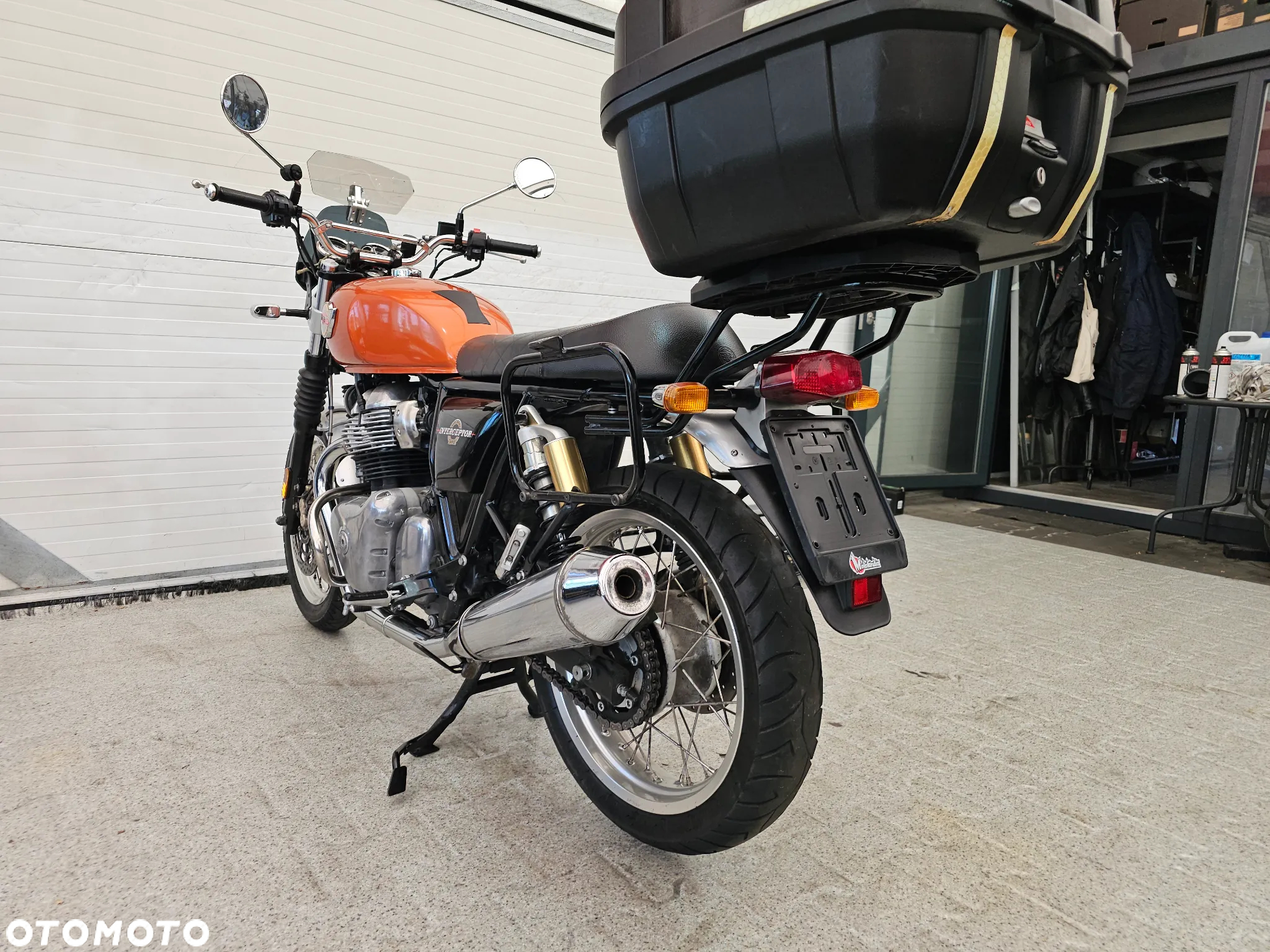 Royal Enfield Continental - 17