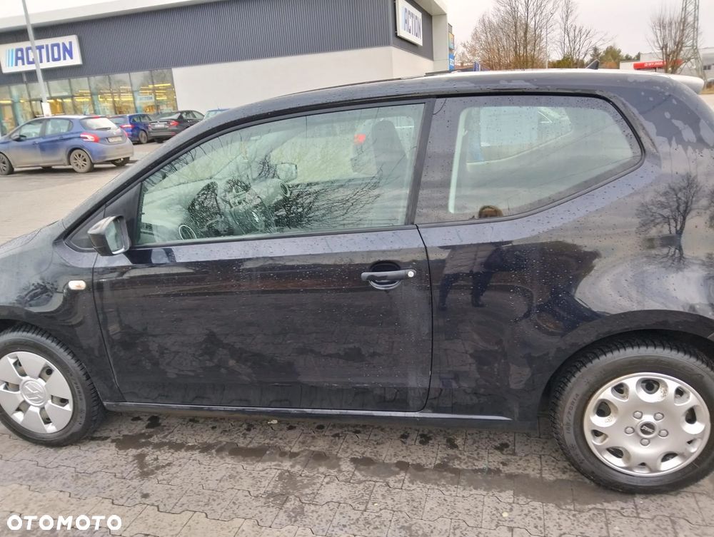 Volkswagen up! black - 5
