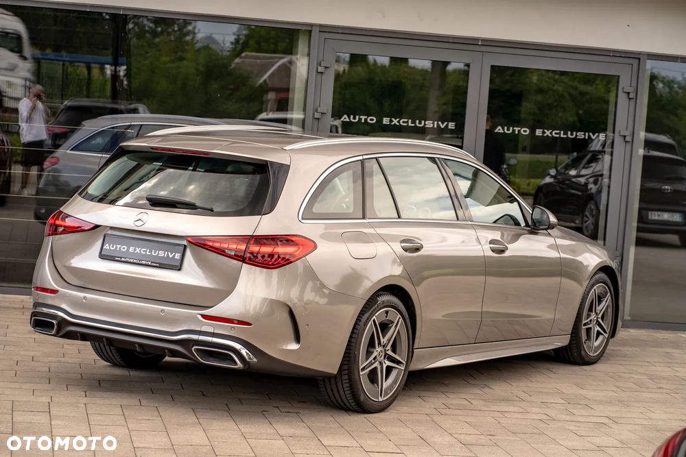 Mercedes-Benz Klasa C 200 9G-TRONIC AMG Line Advanced - 24