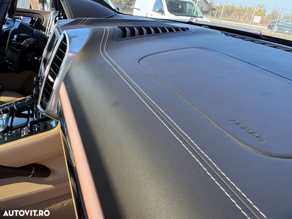 Porsche Cayenne S Hybrid Tiptronic S - 13