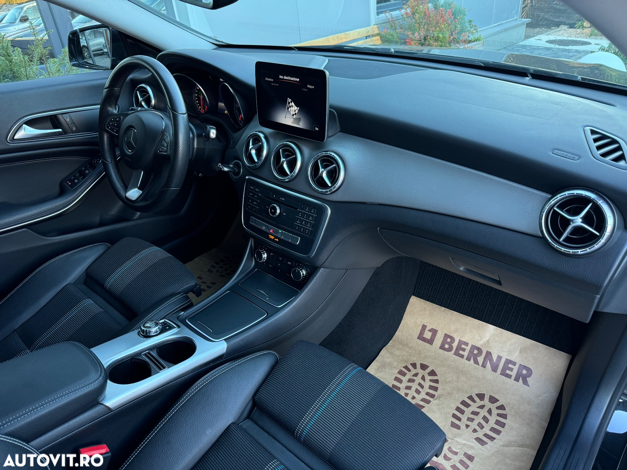 Mercedes-Benz CLA Shooting Brake 200 (CDI) d 4Matic 7G-DCT - 12