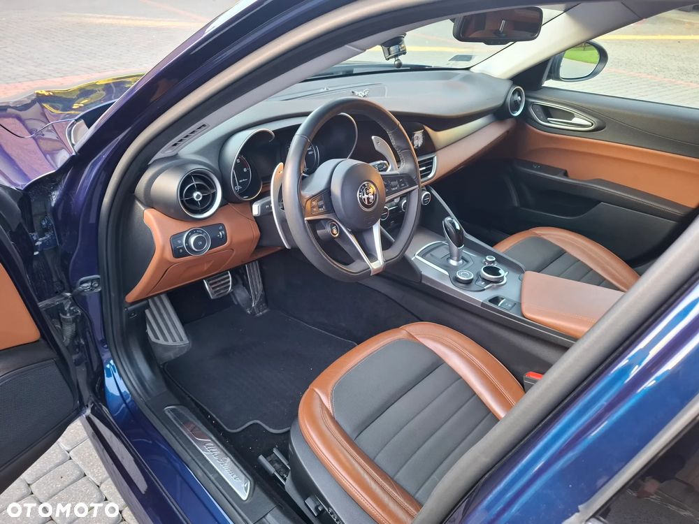 Alfa Romeo Giulia 2.2 D Turbo Super - 7