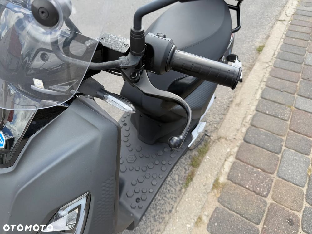 Piaggio ZIP - 8