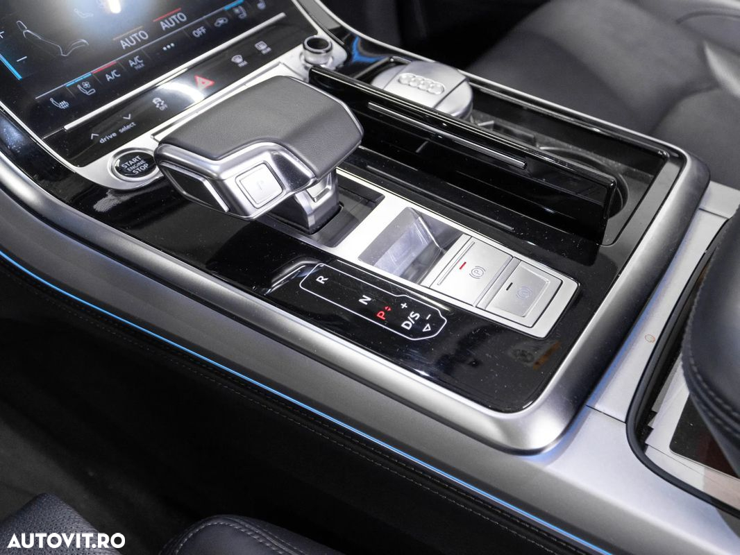 Audi Q8 - 24