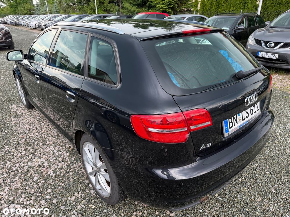 Audi A3 Sportback 1.6 Ambition - 12