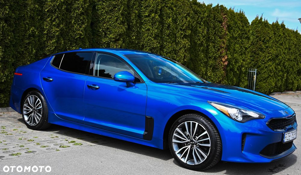 Kia Stinger - 4