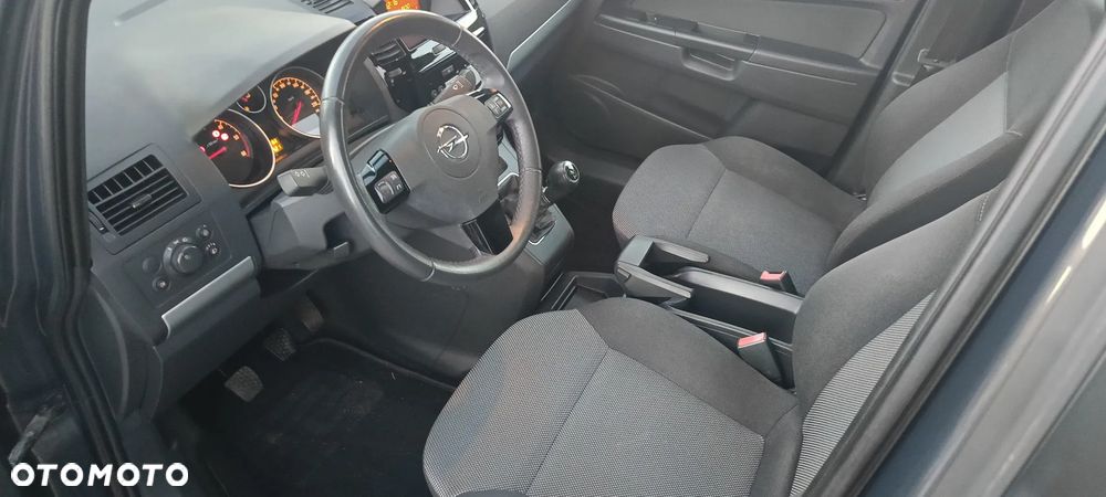Opel Zafira 1.7 CDTI ecoFLEX Family - 14