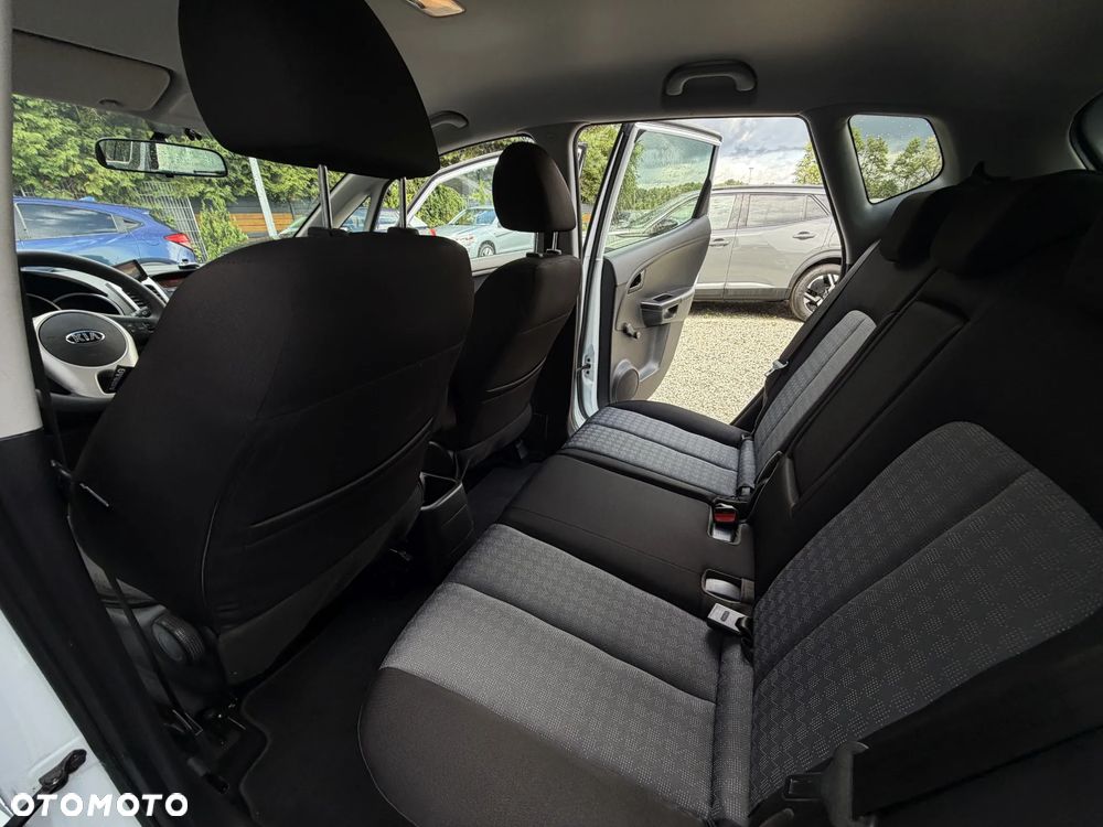Kia Venga 1.4 CVVT ISG Vision - 17