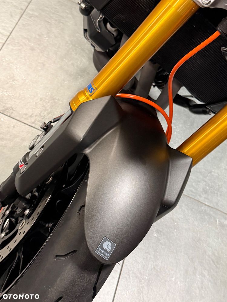 Yamaha MT - 22