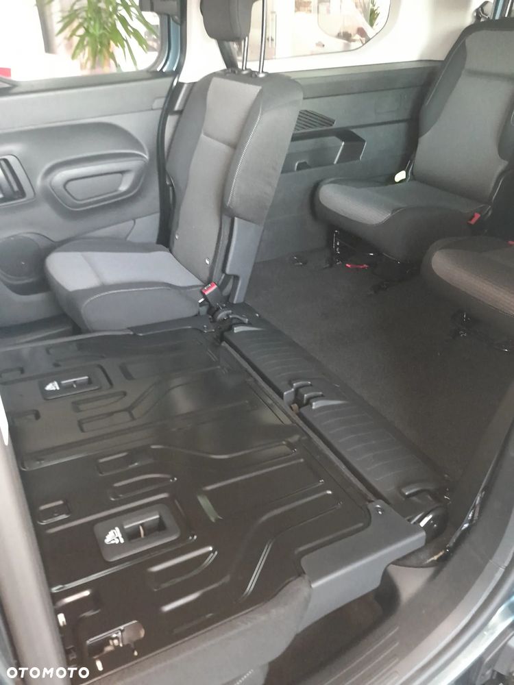 Toyota Proace City Verso Long 1.5 D-4D Business - 2