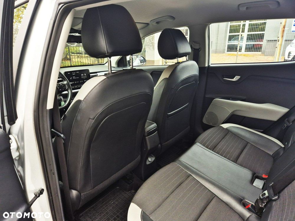 Kia Stonic 1.0 T-GDI L - 20