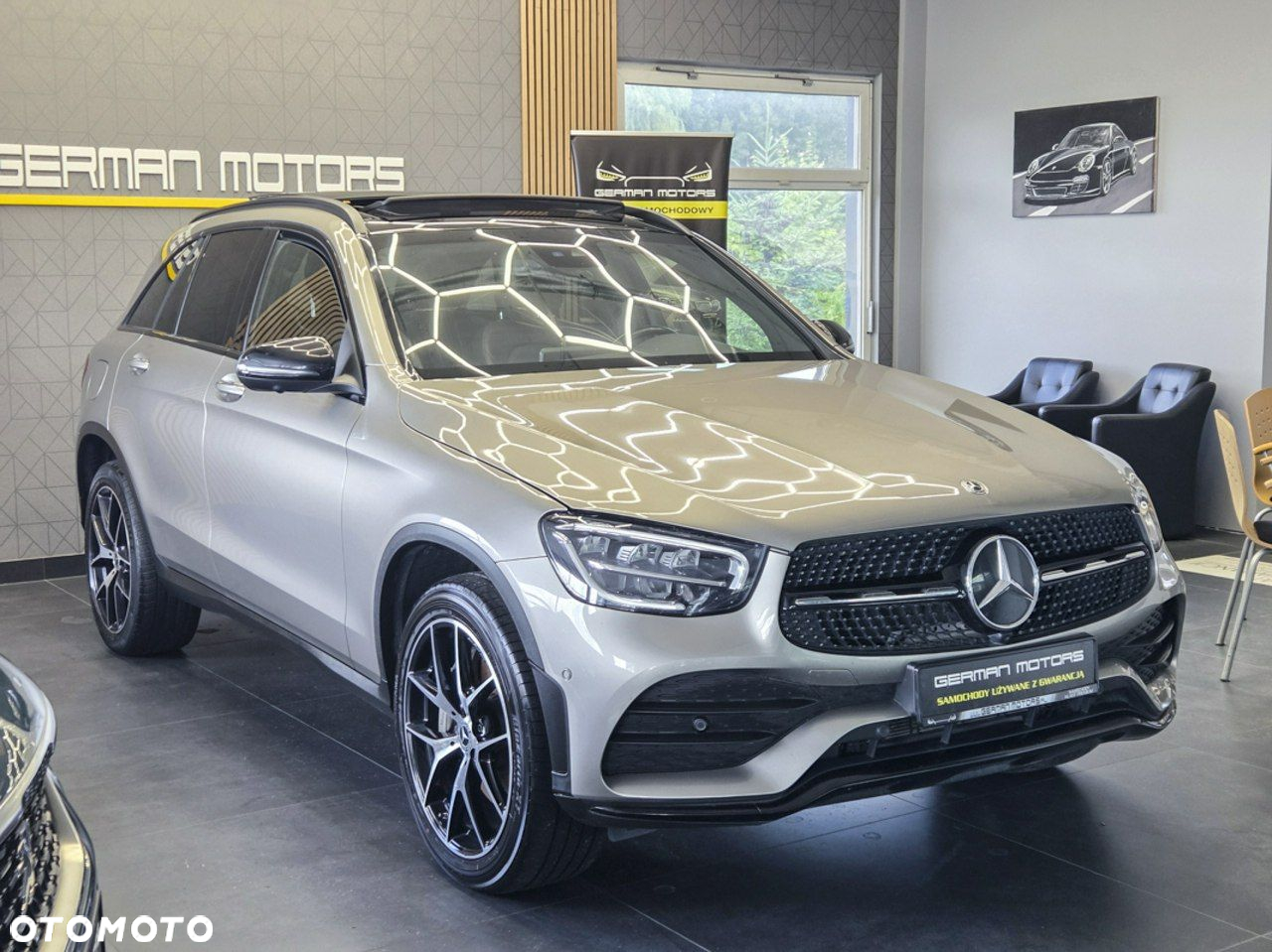Mercedes-Benz GLC - 12