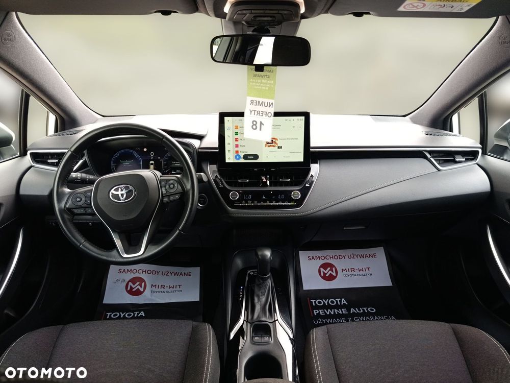 Toyota Corolla 1.8 Hybrid Comfort - 33
