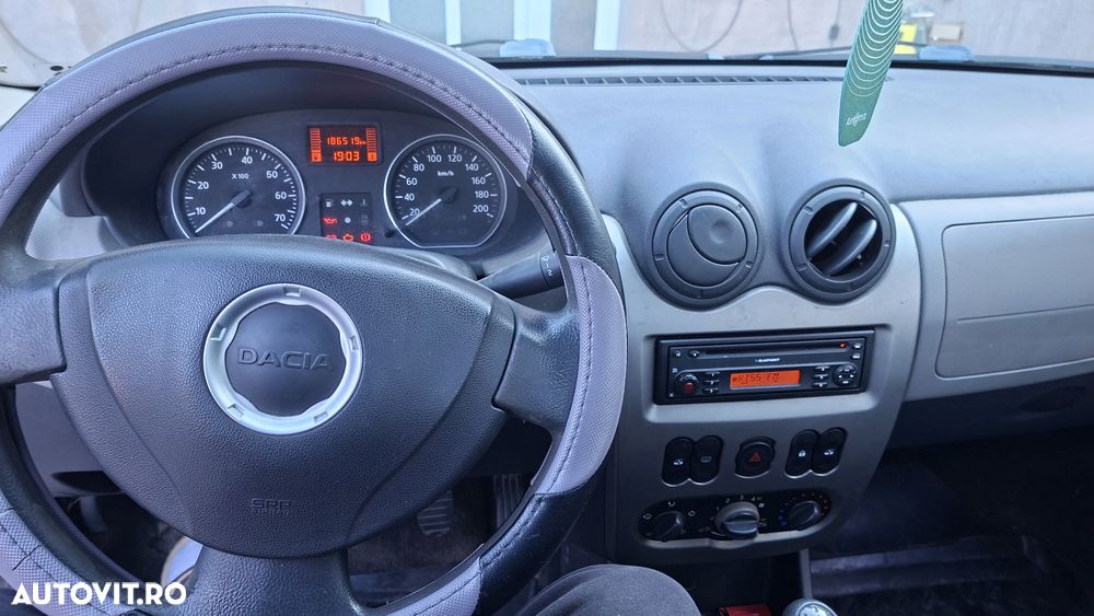 Dacia Logan 1.6 MPI Preference - 7