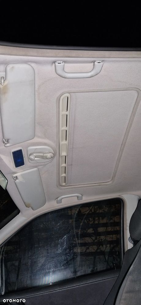 Volkswagen Polo - 12