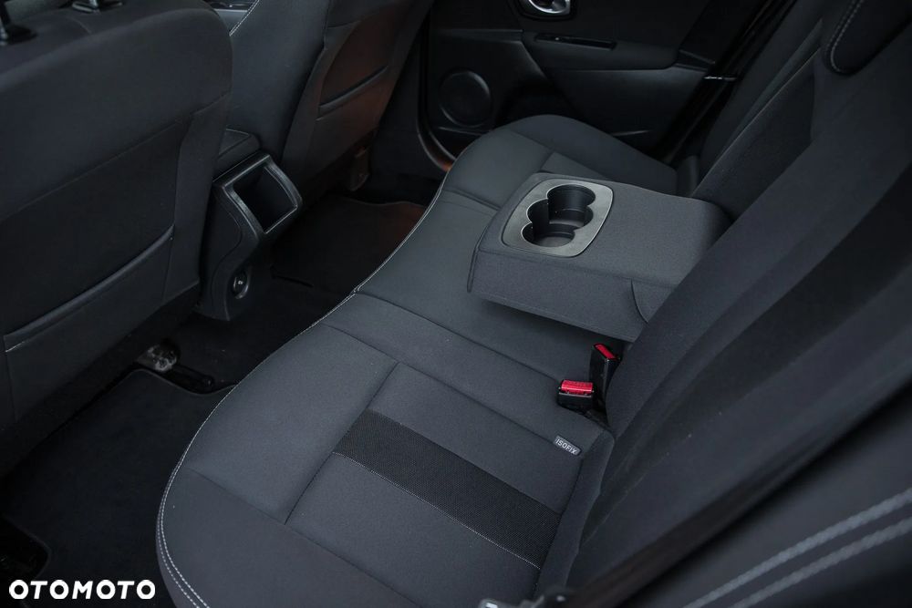 Renault Megane TCe 180 Dynamique - 29