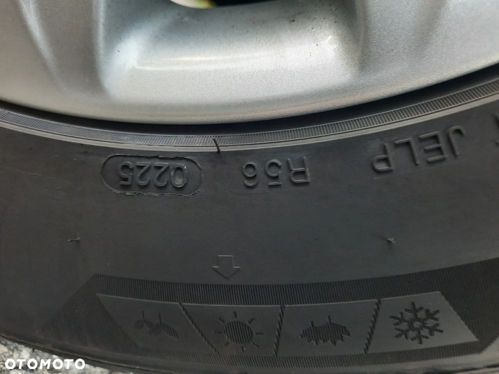 Ford Kuga 2.0 TDCi 2x4 SYNC - 27