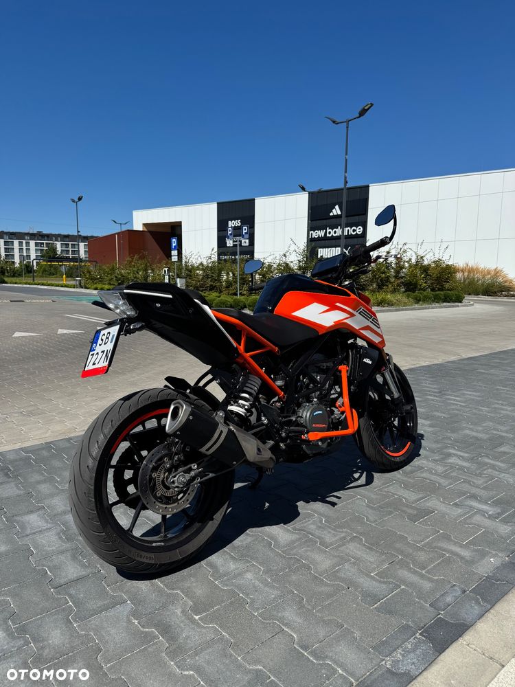 KTM Duke 125 - 8