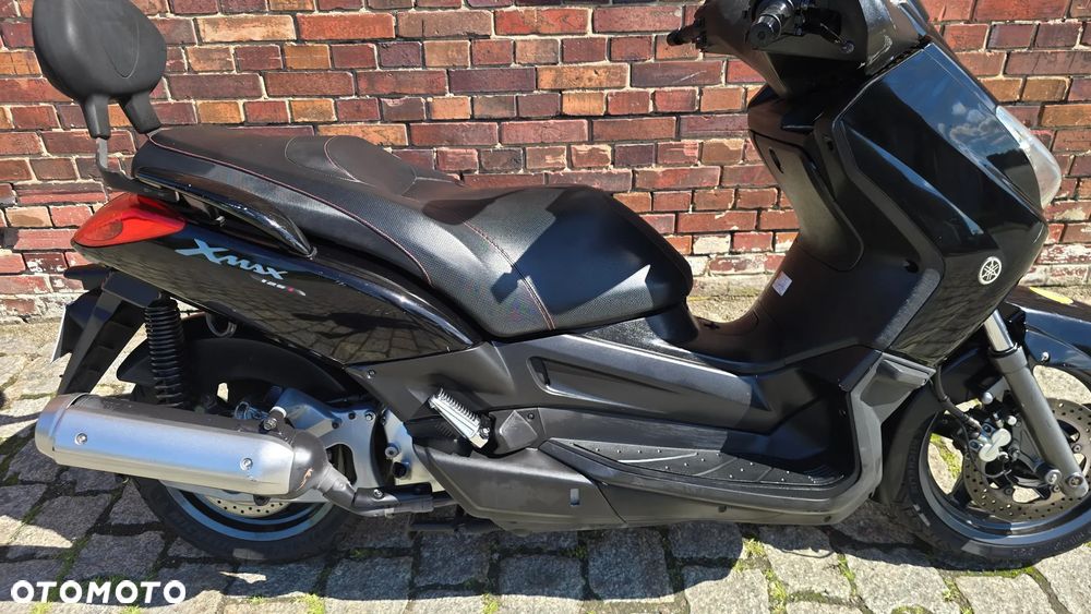 Yamaha X-max - 21