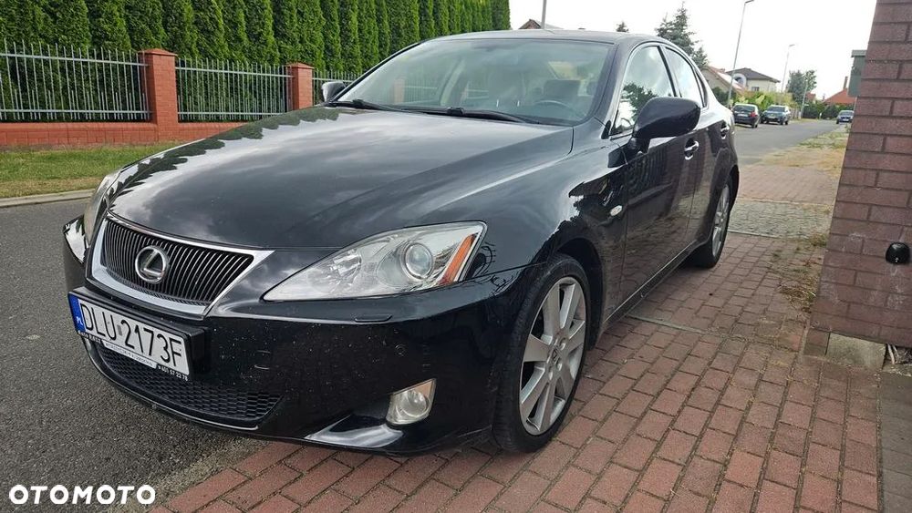 Lexus IS 220d Luxury Line - 3