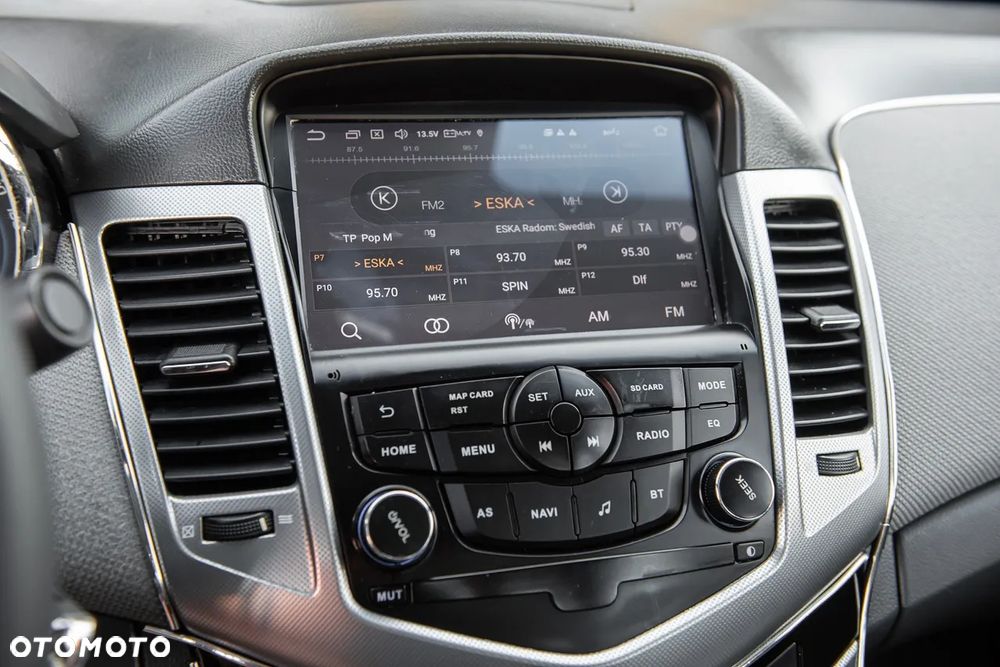 Chevrolet Cruze 1.8 LT - 19
