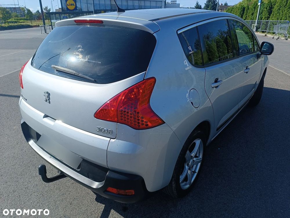 Peugeot 3008 120 VTi Style - 29